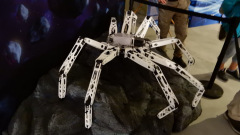 Noordung-centr-satelit-na-luni